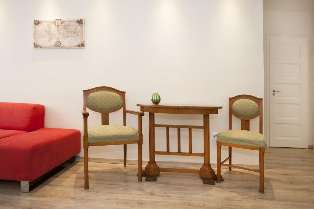 Ilona 2 Bedrooms Apartment In The Center Budapest Exteriör bild
