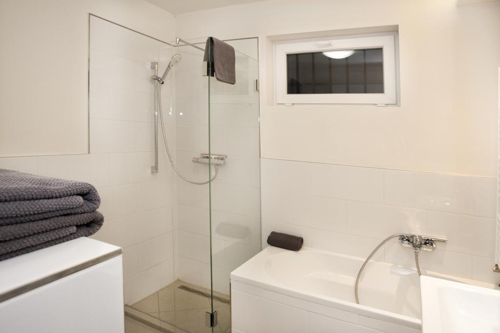 Ilona 2 Bedrooms Apartment In The Center Budapest Exteriör bild