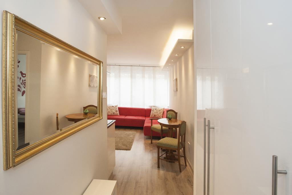 Ilona 2 Bedrooms Apartment In The Center Budapest Exteriör bild